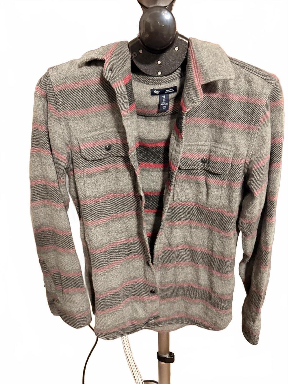 Gap Men's Jacket Size S Gray with Red Stripes Casual Shirt-J